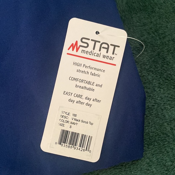 New- Small V Neck Scrub Top & Jogger Scrub Pant - Picture 3 of 7